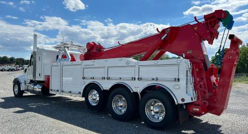 Jerr-Dan - IN STOCK - 2024 PETERBILT 567 SLEEPER JERR-DAN HEAVY WRECKER 50TON INTEGRATED