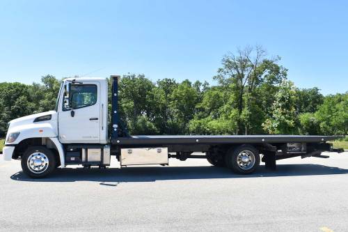 Miller Industries - USED AVAILABLE - 2020 HINO 258 CENTURY 21.5FT CARRIER