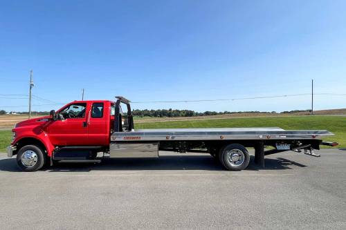 Jerr-Dan - IN STOCK - 2024 FORD F650 EXT CAB 4X2 JERR-DAN CARRIER 22NGAF6T-W-LP