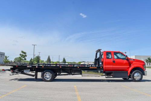 Jerr-Dan - IN STOCK - 2024 FORD F650 EXT CAB 4X2 JERR-DAN CARRIER 22SRR6T-W-LP