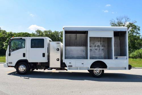 Hackney - USED AVAILABLE - 2016 ISUZU NPR CREW CAB 4X2 HACKNEY 6-BAY SIDELOAD