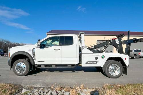 Jerr-Dan - IN STOCK - 2024 FORD F550 XLT SUPER CAB 4X4 JERR-DAN WRECKER MPL-40