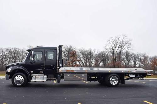 Jerr-Dan - IN STOCK - 2025 FREIGHTLINER M2 106 PLUS EXT CAB 4X2 JERR-DAN 22NGAR6T-W-LP