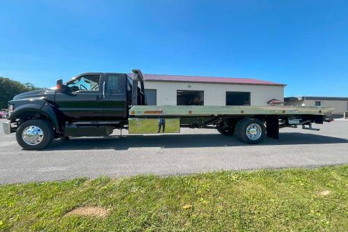 Jerr-Dan - IN STOCK - 2024 FORD F650 SUPER CAB 4X2 JERR-DAN CARRIER 22NGAF6T-W-LP
