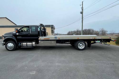 Jerr-Dan - IN STOCK - 2024 FORD F750 SUPER CAB 4X2 JERR-DAN CARRIER 22NGAF6T-W-LP