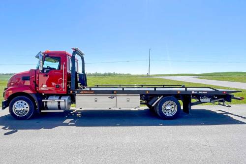 Jerr-Dan - IN STOCK - 2024 MACK MD642 REG CAB 4X2 JERR-DAN CARRIER 22SRR6T-W-LP