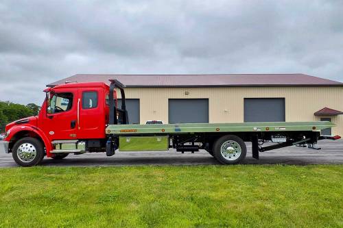 Jerr-Dan - IN STOCK - 2025 FREIGHTLINER M2 106 PLUS EXT CAB JERR-DAN CARRIER 22NGAF6T-W-LP