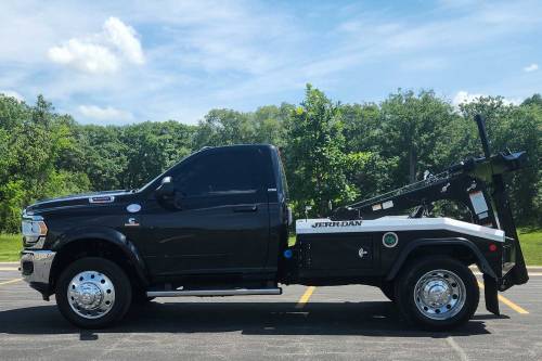 Jerr-Dan - PRE-OWNED AVAILABLE - 2022 RAM 4500 SLT REG CAB 4X4 JERR-DAN WRECKER MPL-NG