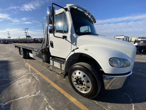 Freightliner - Pre-Owned Available  - 2019 Freightliner M2 Reg Cab 4x2 Century 21.5 Steel Carrier