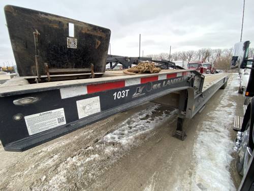 Landoll - PRE-OWNED TRAILER- 2023 LANDOLL 930E-51-15 TRAVELING TAIL TRAILER