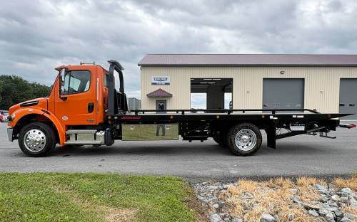 Jerr-Dan - IN STOCK - 2027 FREIGHTLINER M2 106 PLUS JERR-DAN CARRIER 22SRR6T-W-LP