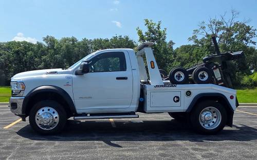 Jerr-Dan - PRE-OWNED AVAILABLE - 2024 RAM 4500 SLT REG CAB 4X4 JERR-DAN WRECKER MPL-NG