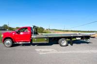 Jerr-Dan - IN STOCK - 2024 RAM 5500 SLT REG CAB 4X4 JERR-DAN CARRIER 20NGAF6T-W-LP - Image 1