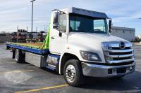 Miller Industries - PRE-OWNED AVAILABLE - 2018 HINO 258 REG CAB 4X2 CENTURY 21.5' STEEL CARRIER - Image 5