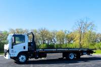 IN STOCK - 2025 ISUZU NRR REG CAB 4X2 JERR-DAN CARRIER 22SRR6T-W-LP