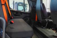 Jerr-Dan - IN STOCK - 2025 FREIGHTLINER M2-106 PLUS CREW CAB 4X2 JERR-DAN CARRIER 22NGAF6T-W-LP - Image 9