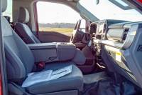 Jerr-Dan - IN STOCK - 2024 FORD F600 XLT REG CAB 4X4 JERR-DAN CARRIER 20NGAF6T-W-LP - Image 8