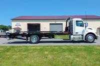 Jerr-Dan - IN STOCK - 2025 PETERBILT 536 REG CAB 4X2 JERR-DAN 22SRR6T-W-LP - AUTO GRIP - Image 2