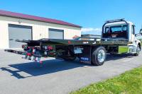Jerr-Dan - IN STOCK - 2025 PETERBILT 536 REG CAB 4X2 JERR-DAN 22SRR6T-W-LP - AUTO GRIP - Image 3