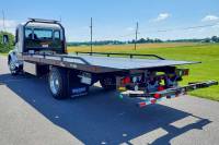 Jerr-Dan - IN STOCK - 2025 PETERBILT 536 REG CAB 4X2 JERR-DAN 22SRR6T-W-LP - AUTO GRIP - Image 4