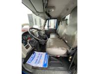 Pre-Owned Available - 2018 International 4300 Reg Cab 4x2 Diesel Blue Jerr-Dan 22SRR6T-W-LP - Image 9