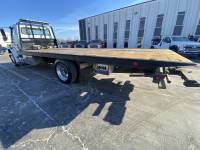 Freightliner - Pre-Owned Available  - 2019 Freightliner M2 Reg Cab 4x2 Century 21.5 Steel Carrier - Image 5