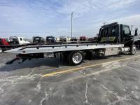 International - Pre-Owned Available - 2021 International MV Reg Cab 4x2 Diesel Black Century 21.5' Aluminum - Image 7