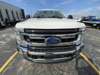 Jerr-Dan - Pre-Owned Available  - 2022 Ford F600 Reg Cab 4x2  V8 Gas White Jerrdan 20SRR6T-W-LP - Image 2