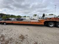 Landoll - PRE-OWNED TRAILER- 2016 LANDOLL 930C-51-15 TRAVELING TAIL TRAILER - Image 2