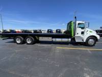 Kenworth - Pre-Owned Available  - 2007 KENWORTH T300 REG CAB 6X4 CENTURY 30' CARRIER - Image 4