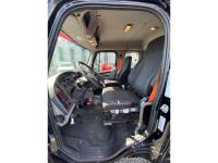 Freightliner - Pre-Owned Available  - 2023 FREIGHTLINER M2 106 EXT CAB 4X2 JERR-DAN 22' STEEL CARRIER - Image 11