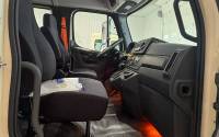 Jerr-Dan - IN STOCK - 2026 FREIGHTLINER M2106 PLUS EXT CAB 4X2 JERR-DAN CARRIER 22SRR6T-W-LP - Image 8