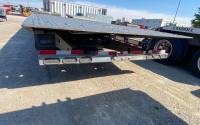 Landoll - PRE-OWNED TRAILER - 2024 LANDOLL 930E-51-15 TRAVELING AXLE TRAILER - Image 5